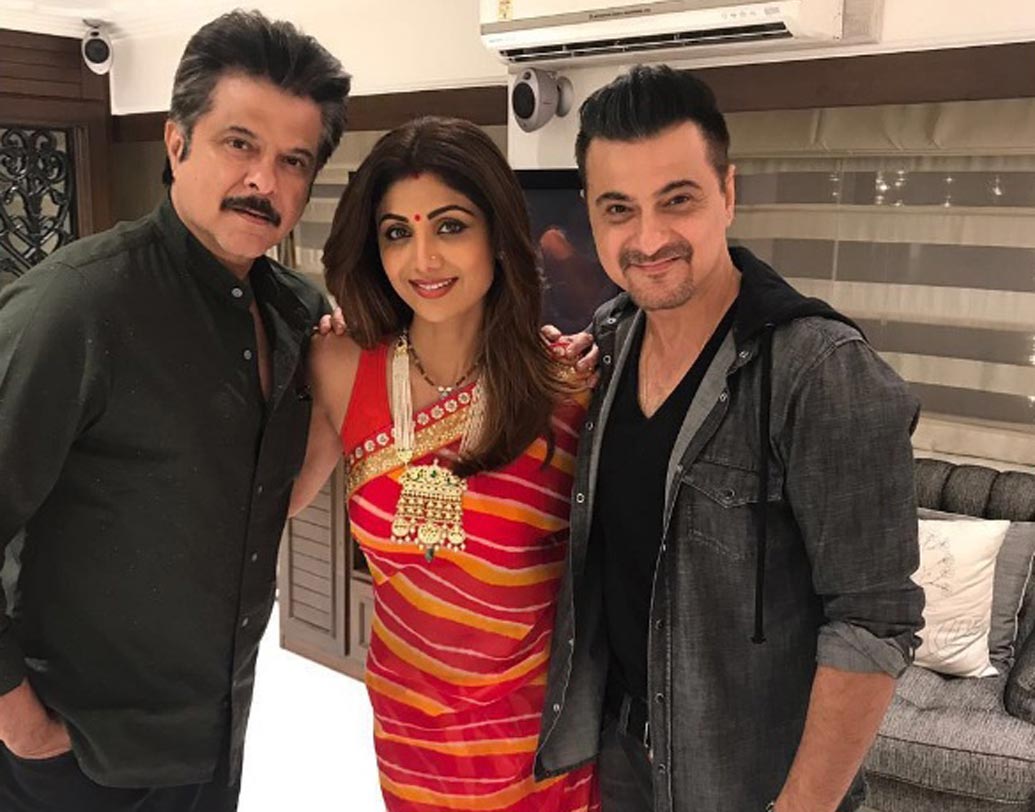 অনিল ও সঞ্জয় কপূরের সঙ্গে পোজ দিলেন শিল্পা।