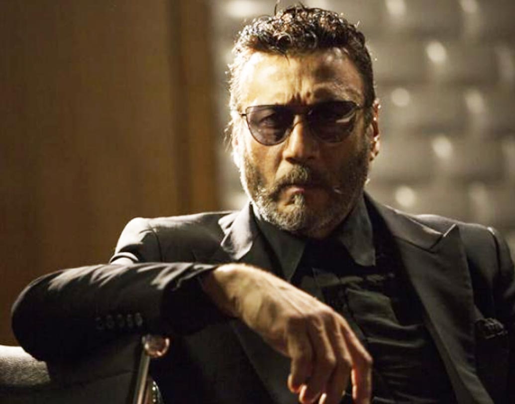 শ্রদ্ধা কপূর, মন্দিরা বেদী, নীল নিতিন মুকেশ তো রয়েছেনই, এ ছাড়াও বলিউডের একঝাঁক তারকা রয়েছেন এই ছবিতে। জ্যাকি শ্রফ, মহেশ মঞ্জরেকর, চাঙ্কি পাণ্ডে এবং টিনু আনন্দদেরও দেখা যাবে এই ছবিতে।