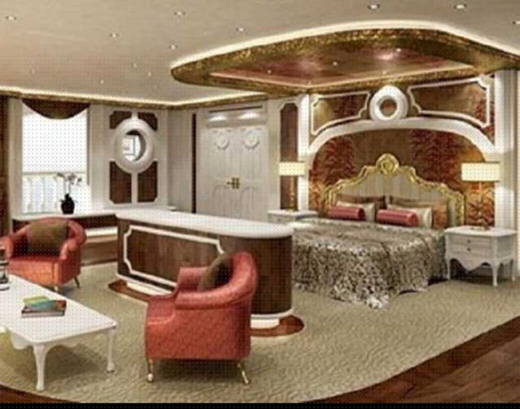 অ্যান্টিলিয়া নিয়ে বিতর্কও কম হয়নি। টাটা গ্রুপের কর্ণধার রতন টাটা বলেছিলেন, ‘‘অ্যান্টিলিয়া সেই সব ধনীদের প্রকৃষ্ট উদাহরণ যাঁদের গরিবদের প্রতি সহমর্মিতা কম।’’