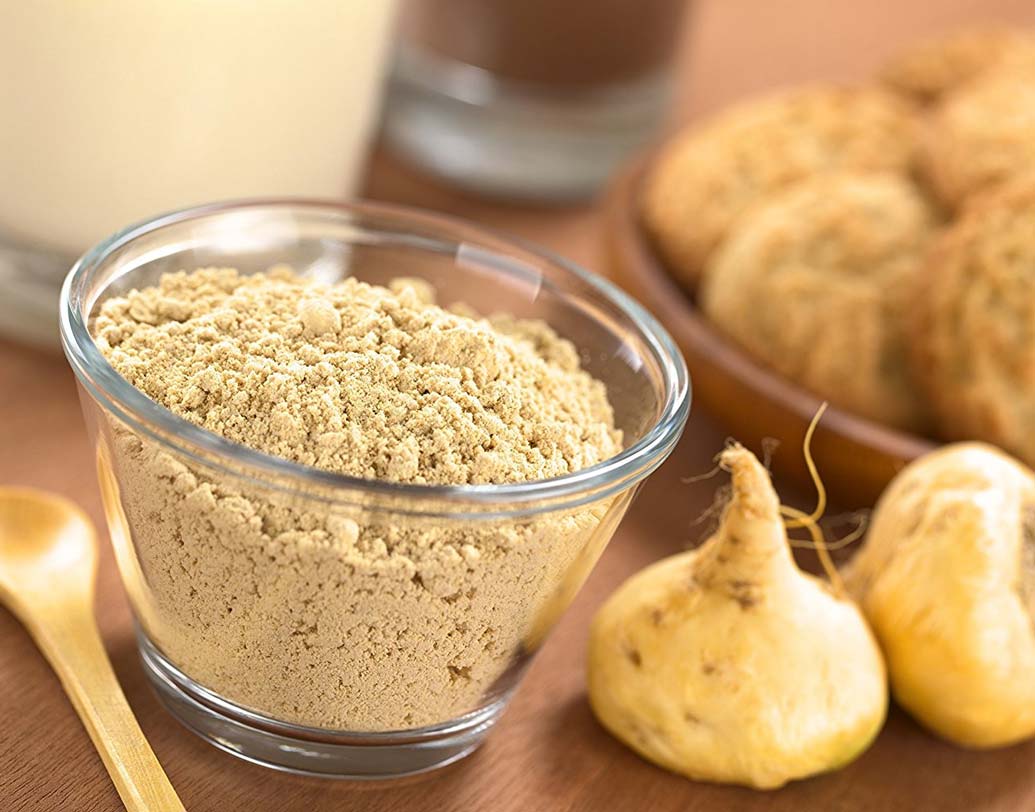 মাকা (পেরিভিয়ান জিনসেং): এই ভেষজ উদ্ভিদের মূল ভিটামিন সমৃদ্ধ। এতে রয়েছে অ্যামাইনো অ্যাসিড, ফাইটোনিউট্রিয়েন্ট যা অকারণ উত্তেজনা দমন করে। মাকা মানসিক শক্তি বাড়ায়, আলস্য দূর করে। হরমোনের কার্যক্ষমতা বাড়ায়।