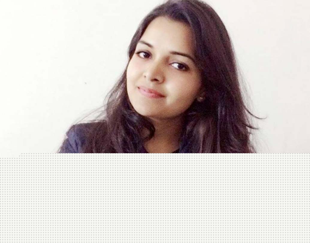 নূপুরের চাকরির জন্য তার পরিবার এখন আর মেরঠে থাকে না। নূপুরের সঙ্গে গ্রেটার নয়ডাতেই থাকেন তাঁরা।