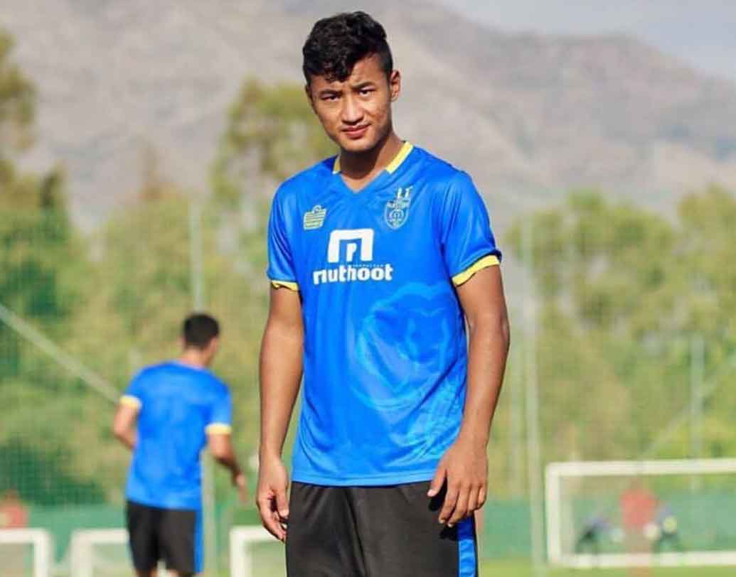 লালরুয়াথারা: মিজোরামের এই সেন্টার ব্যাক আই লিগজয়ী আইজল এফ সির সদস্য ছিলেন। কেরল ব্লাস্টার্সের হয়ে এ বারেও তিনি দুর্দান্ত খেলবেন বলে আশা বিশেষজ্ঞদের।