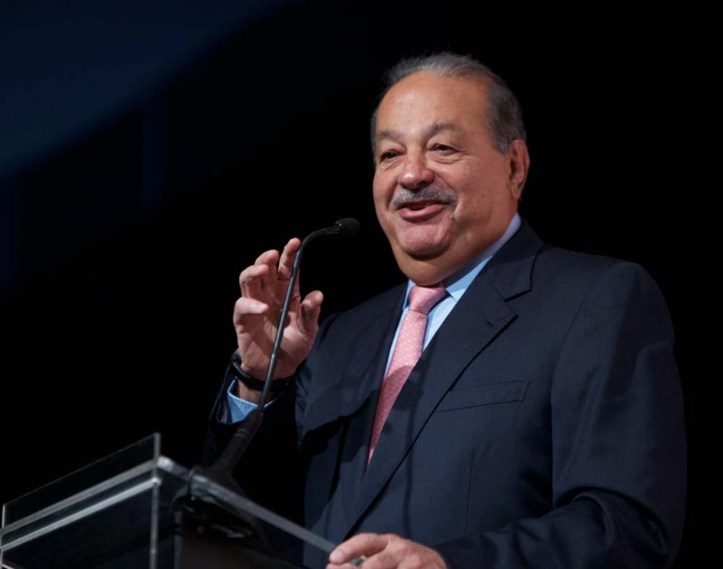 কার্লোস স্লিম হেলু (আমেরিকা মোভিল): দুঃস্থ মানুষের পাশে দাঁড়িয়েছেন সব সময়। তাঁর নিজস্ব কোনও ইয়ট বা বিমান নেই। গত ৪০ বছর ধরে থাকেন ছয় ঘরওয়ালা একটি বাড়িতে।