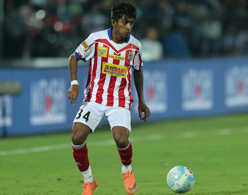 অবিনাশ রুইদাস: দেশের প্রতিশ্রুতিমান মিডিও অবিনাশ। মিডফিল্ডের পাশাপাশি আক্রমণে গিয়েও গোল তুলে আনতে সিদ্ধহস্ত বজবজের এই মিডফিল্ডার। মুম্বইয়ের মাঝমাঠের নিয়ন্ত্রণ অনেকটাই থাকবে অবিনাশের পায়ে।