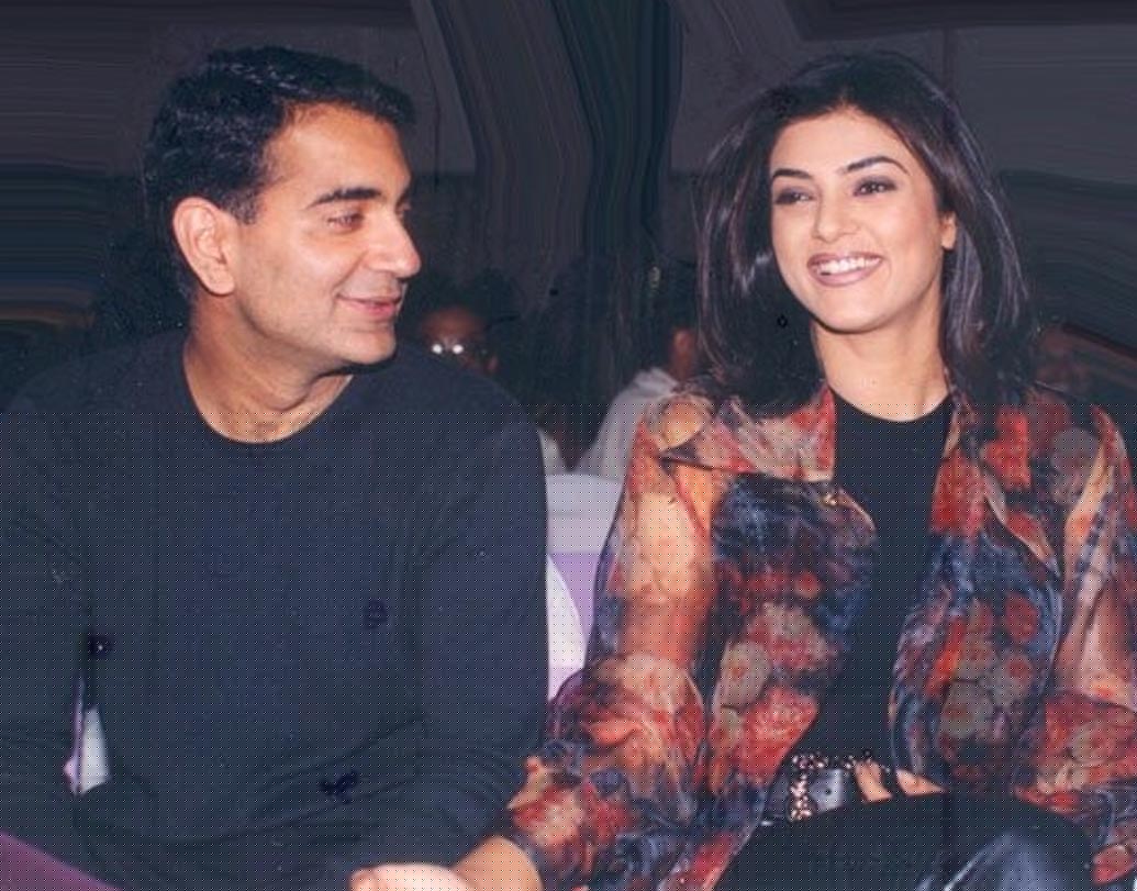 সঞ্জয় নারঙ্গ: হোটেল ব্যবসায়ী সঞ্জয়ের সঙ্গেও সম্পর্ক নিয়ে নাম জড়ায় সুস্মিতার। তবে বিয়ের প্রসঙ্গ আসলে নাকি পিছিয়ে আসেন সুস্মিতা।