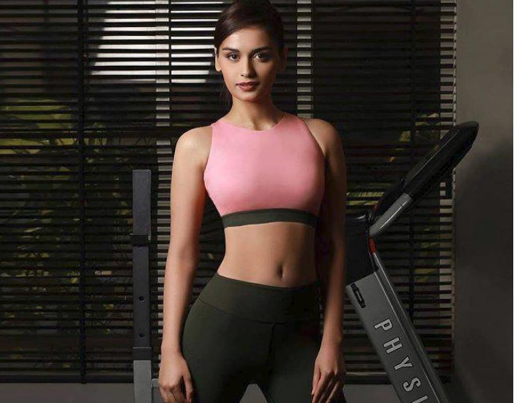 মিস ওয়ার্ল্ড প্রতিযোগিতার অংশ হিসেবে একটি প্রজেক্টে অংশ নেন মানুষী। তাঁর লক্ষ্য ছিল মেনস্ট্রুয়াল সাইকেল বা ঋতুচক্র নিয়ে মেয়েদের মধ্যে সচেতনতার প্রসার ঘটানো। এই প্রজেক্টের জন্য ২০টি গ্রামের প্রায় পাঁচ হাজার মহিলার সঙ্গে কথা বলেছিলেন তিনি।