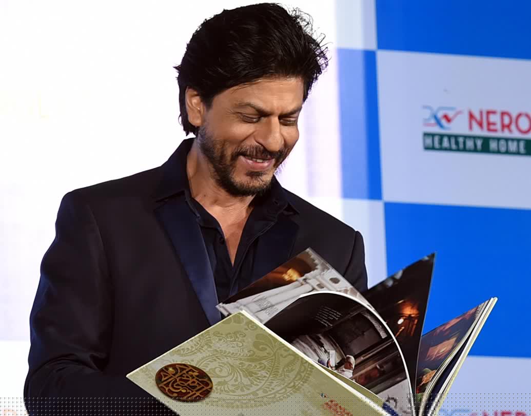 বছরের বেশির ভাগ সময়টাই সাংঘাতিক ব্যস্ততার মধ্যে কাটান শাহরুখ। তবে অবসরে নানা ধরনের ভিডিও গেম খেলতে খুব ভালবাসেন তিনি।