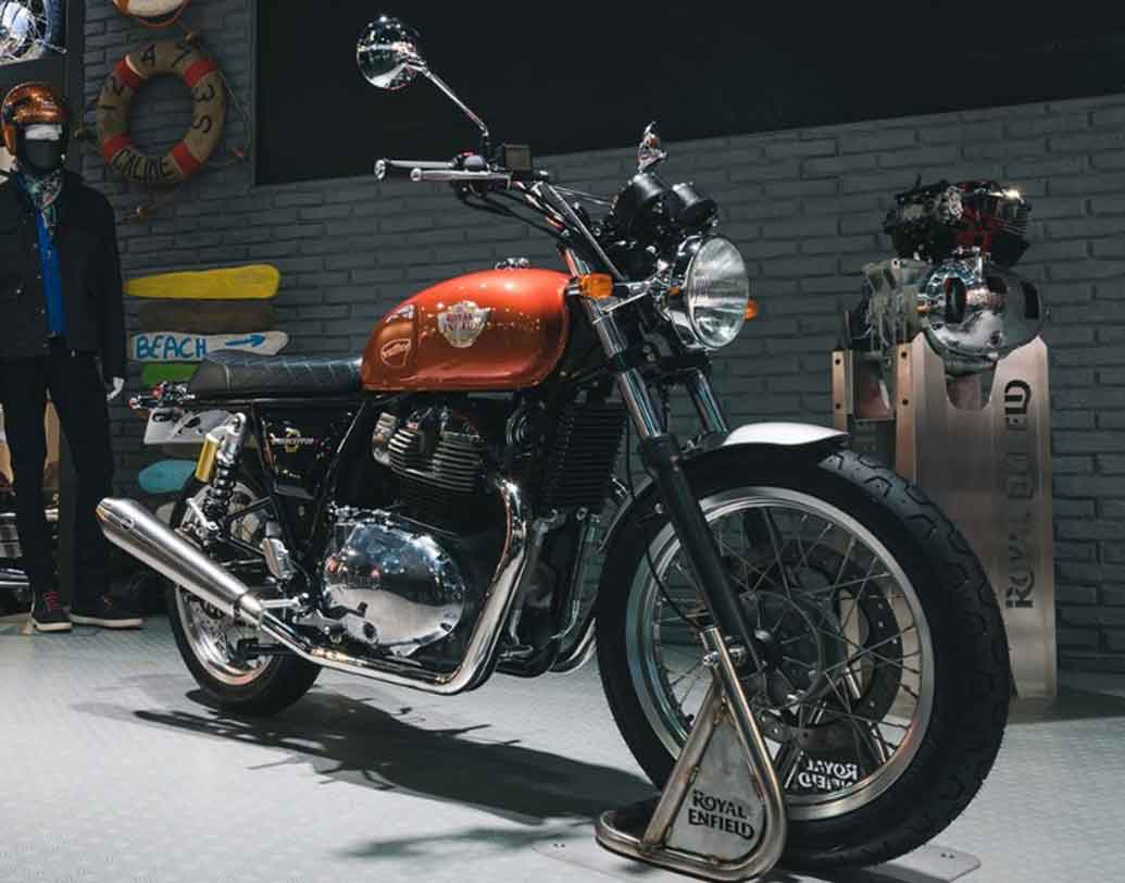 মার্চ মাস থেকে দেশের সমস্ত রয়্যাল এনফিল্ডের শো-রুমে পাওয়া যাবে এই মডেল দু’টি।