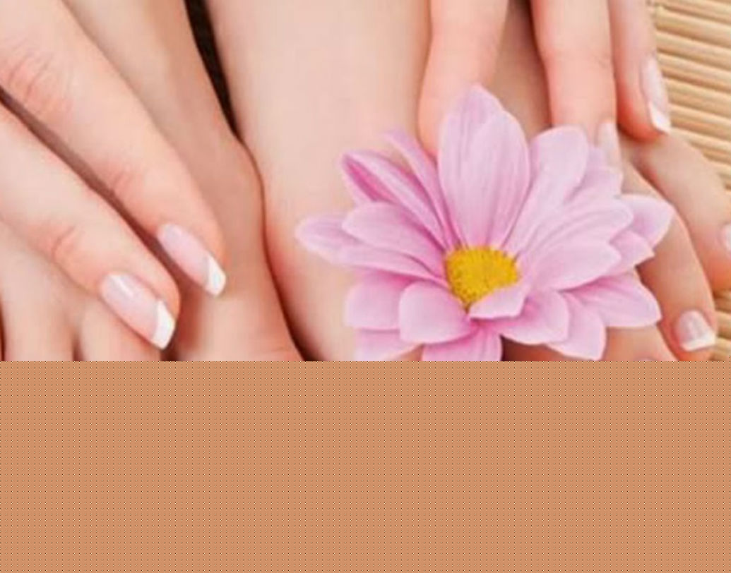 শীত কালের সব থেকে বড় সমস্যা হল পা ফাটা। সেই সমস্যা থেকে রেহাই পেতে অলিভ অয়েল ব্যবহার করা যেতে পারে। এতে দারুণ ফল পাওয়া যায়।