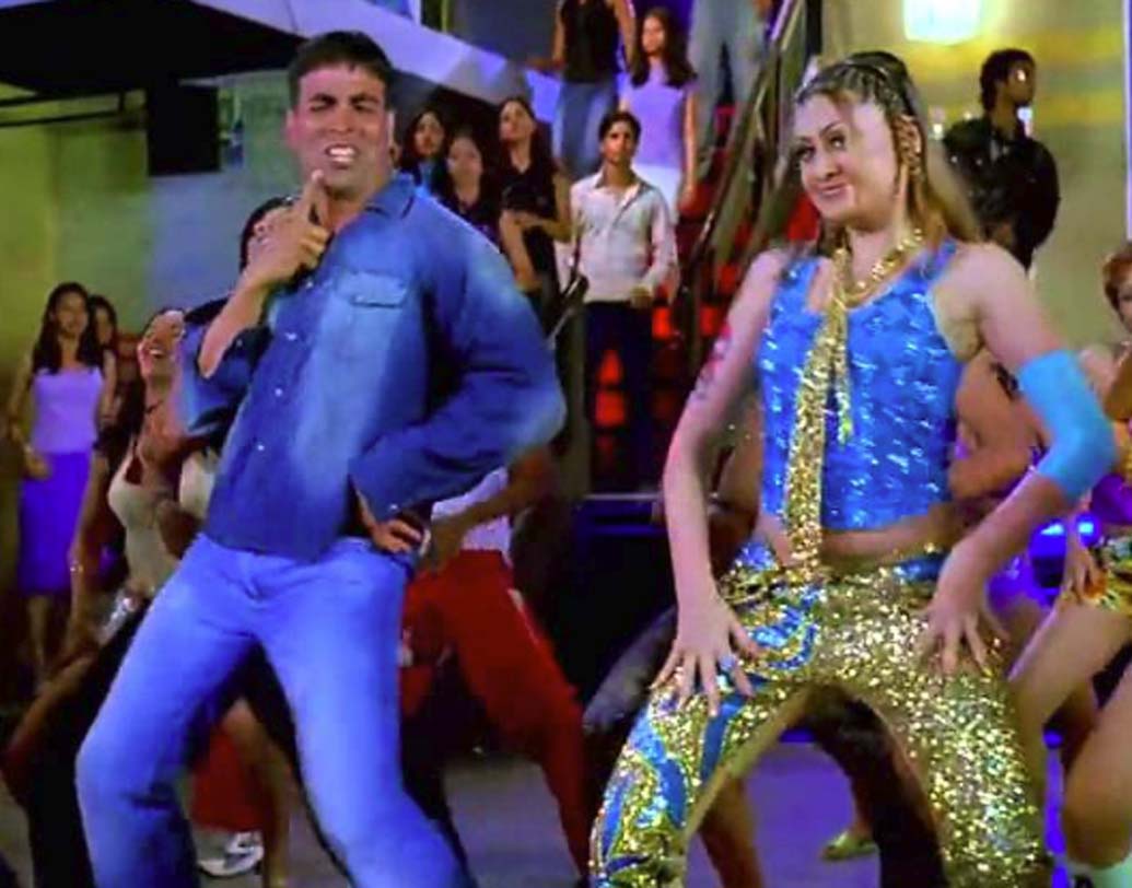 পরবর্তী কালে তাঁকে দেখা গিয়েছিল ‘মুঝসে শাদি করোগি’ ছবিতেও দেখা গিয়েছিল শেফালিকে। যে ছবিতে অভিনয় করেছিলেন অক্ষয় কুমার, সলমন খান ও প্রিয়ঙ্কা চোপড়া।