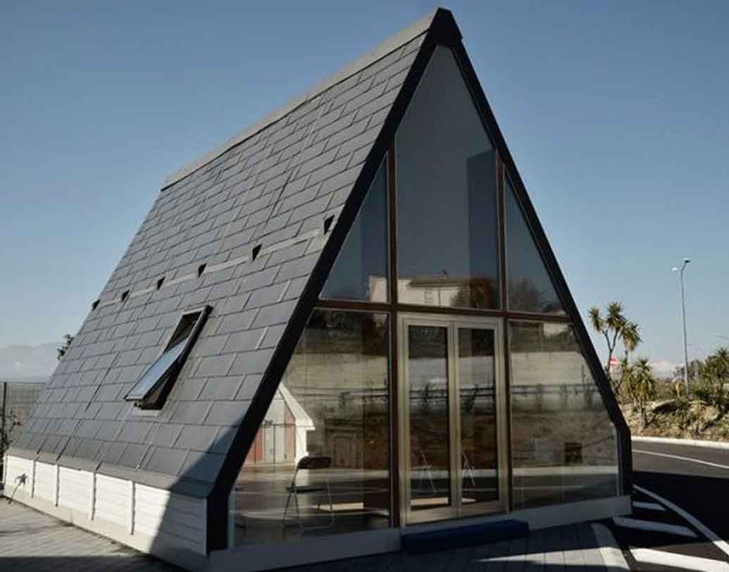 দুই ধরনের মাপে পাওয়া যায় এই ফোল্ডিং বাড়ি। একটি ২৯০ বর্গফুটের। অন্যটি ৯০৪ বর্গফুটের। লম্বায় এগুলি সর্বোচ্চ ২১ ফুট।