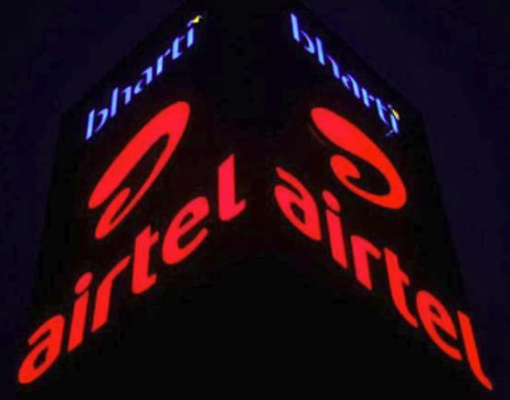 ২৪ ঘণ্টার মধ্যে গ্রাহকের ঠিকানায় সিম কার্ড পৌঁছে দেওয়ার প্রতিশ্রুতি দিচ্ছে আমাজন। এর জন্য যদিও কোন ডেলিভারি চার্জ দিতে হবে না গ্রাহকদের।