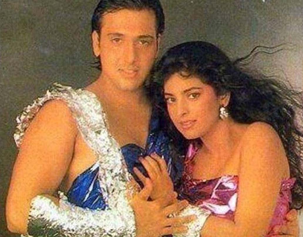 গোবিন্দা ও জুহি চাওলার এই ছবি দেখে বেশিরভাগ ভক্তদের মনে হয়তো এই প্রশ্নটাই আসে, ‘কার মাথা থেকে বেরিয়েছিল এই ড্রেস এবং পোজ?’