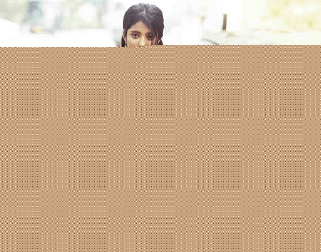 অবশ্য এ ঘটনাকে নেহাতই গুজব বলে উড়িয়ে দিয়েছেন নায়িকা। এখনও ধারাবাহিকে অভিনয় করছেন চুটিয়ে।