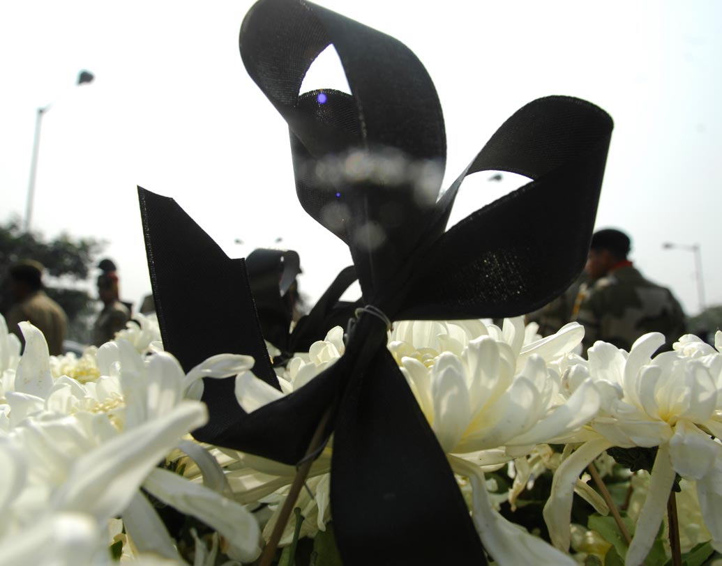 ২৬/১১-এর মুম্বই হামলায় একমাত্র ধৃত জঙ্গি আজমল কসাবের ফাঁসি হয় ২১ নভেম্বর, ২০১২-য়।