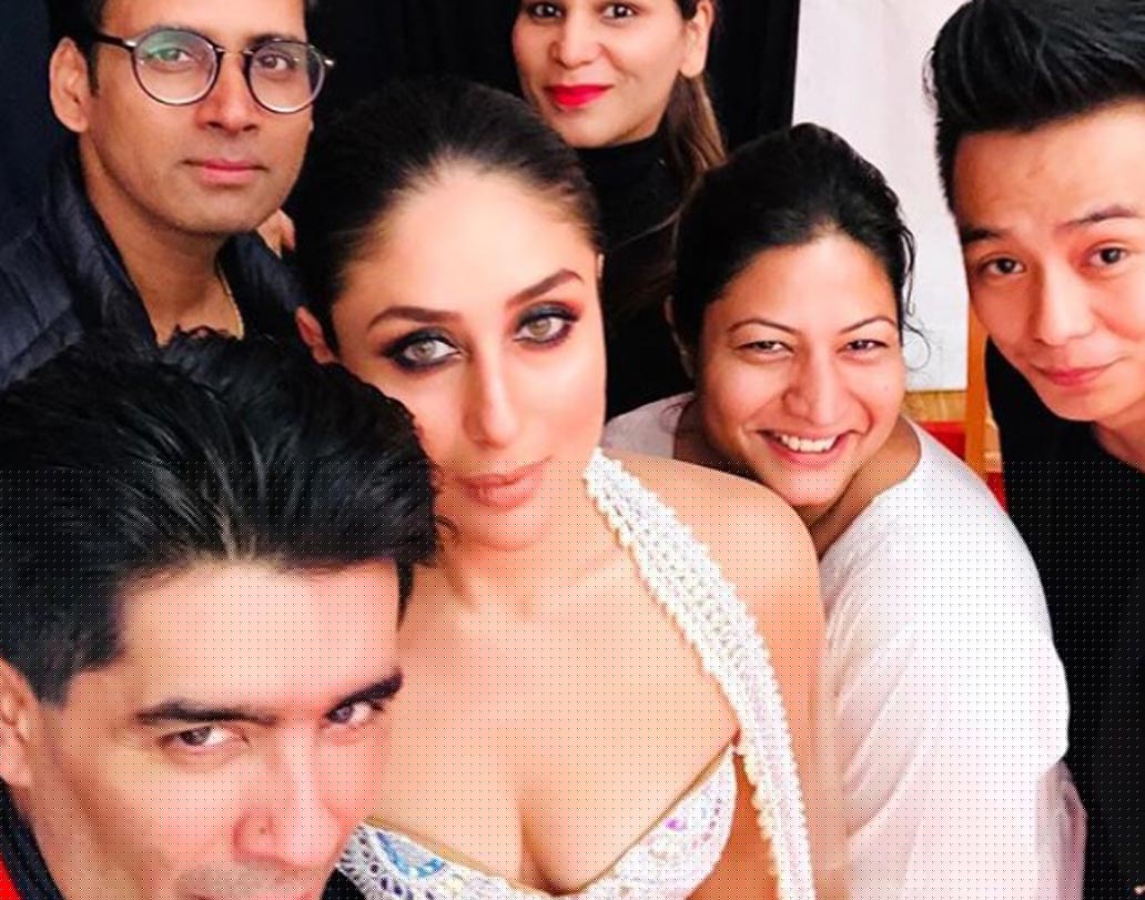 সম্প্রতি ফুকেতে একটি ফোটোশুটের পর উড়ে গিয়েছিলেন কেনিয়াতে। সেখানে নাইরোবি ফ্যাশন শোকেস-এ ফের এক বার র‌্যাম্প মাতালেন নবাব-ঘরণী।