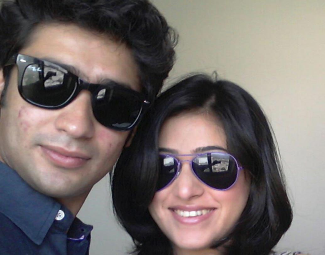 দীর্ঘ সাত বছরের রিলেশনশিপের পর আগামী ২৮ নভেম্বর সাতপাকে বাঁধা পরতে চলেছেন এই অভিনেতা জুটি।