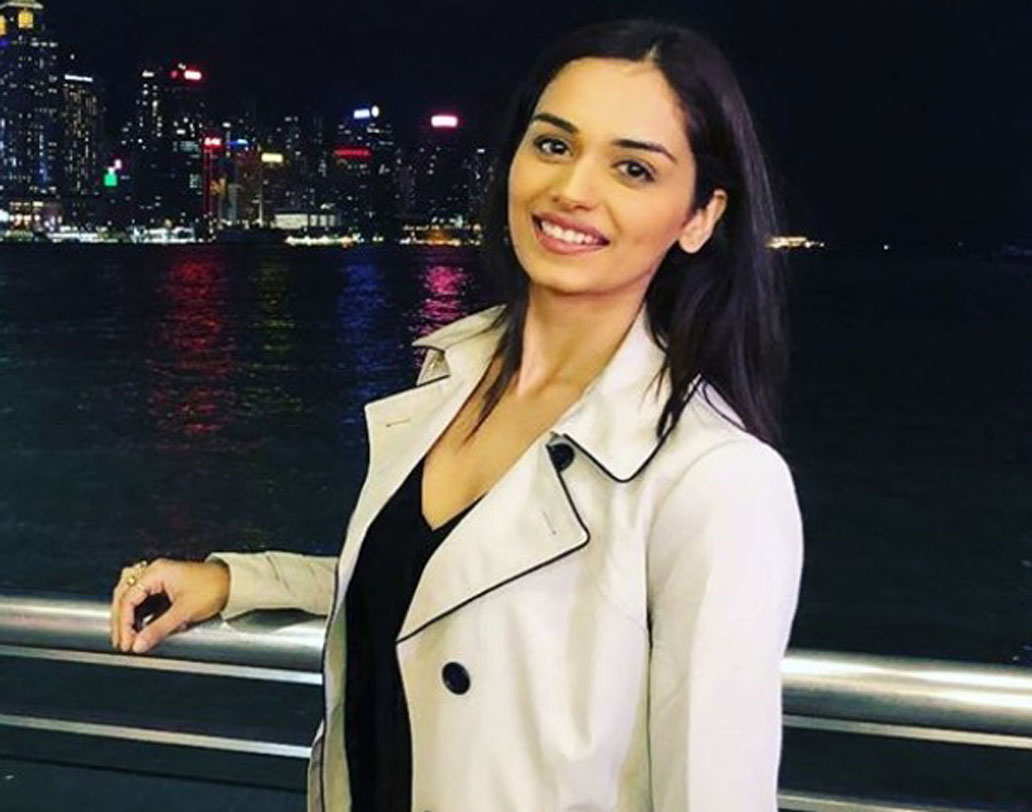 বিশ্ব সুন্দরী ২০১৭ মানুষী হরিয়ানার মেয়ে। ২০ বছরের সুন্দরী এক জন ডাক্তারি ছাত্রী। এক জন বড় চিকিত্সক হওয়াই তাঁর জীবনের লক্ষ্য বলে জানিয়েছেন তিনি।