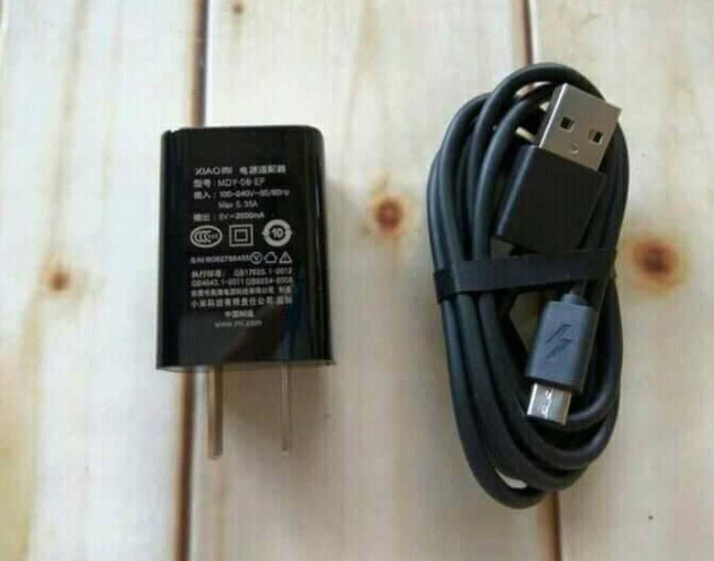 5V/2A এমআই চার্জারের দাম ছিল ৩৯৯ টাকা। এখন দাম ৩৪৯ টাকা। এমআই কার চার্জারের দাম ছিল ৭৯৯ টাকা, এখন দাম ৬৯৯ টাকা।