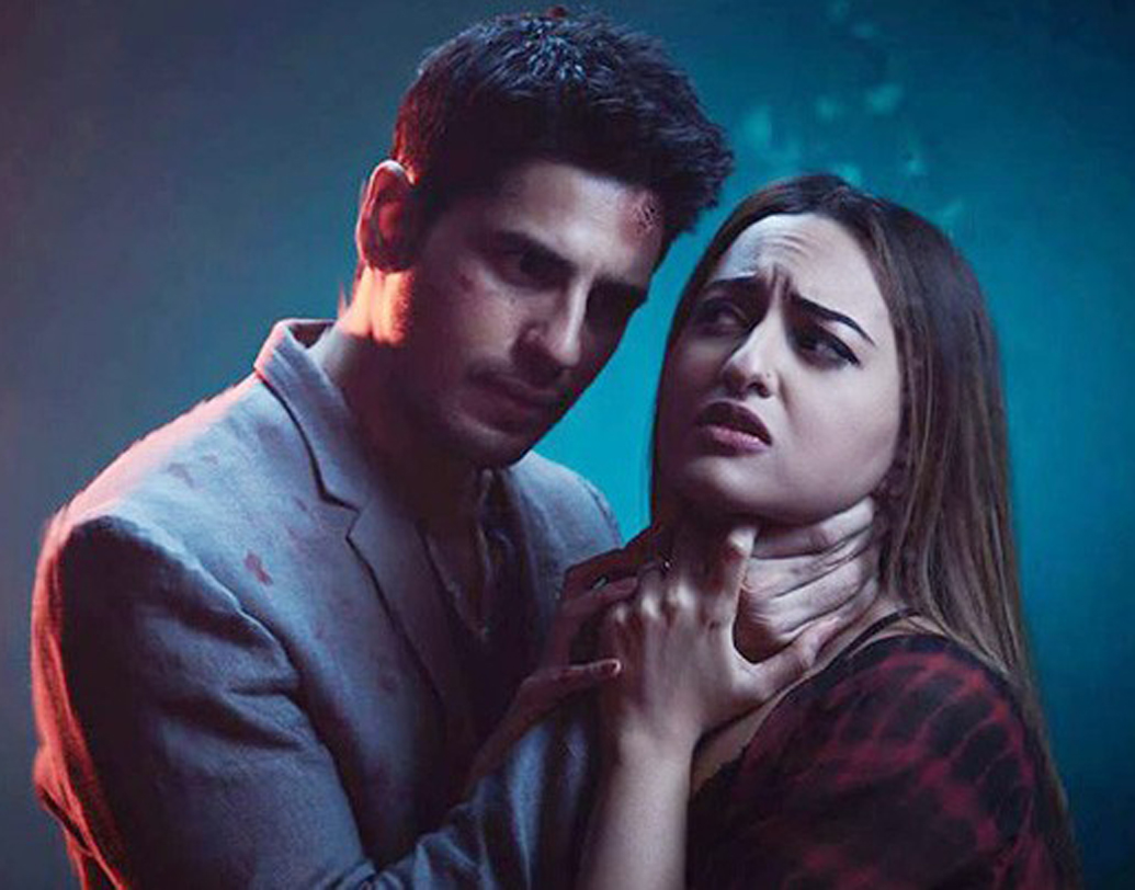 ইত্তেফাক: ১৯৬৯ সালে যশ চোপড়ার তৈরি ছবির নামেই এই ছবি। ট্রেলারেই নজর কেড়েছে ‘ইত্তেফাক’। ছবিটিতে দু’টি খুন, দুই অভিযুক্তের গল্প দেখানো হয়েছে। যেখানে কোনও এক জনকে ভুল বোঝা হচ্ছে। সিদ্ধার্থ মলহোত্র ও সোনাক্ষী সিনহার এই ছবির মুক্তি ৩ নভেম্বর।