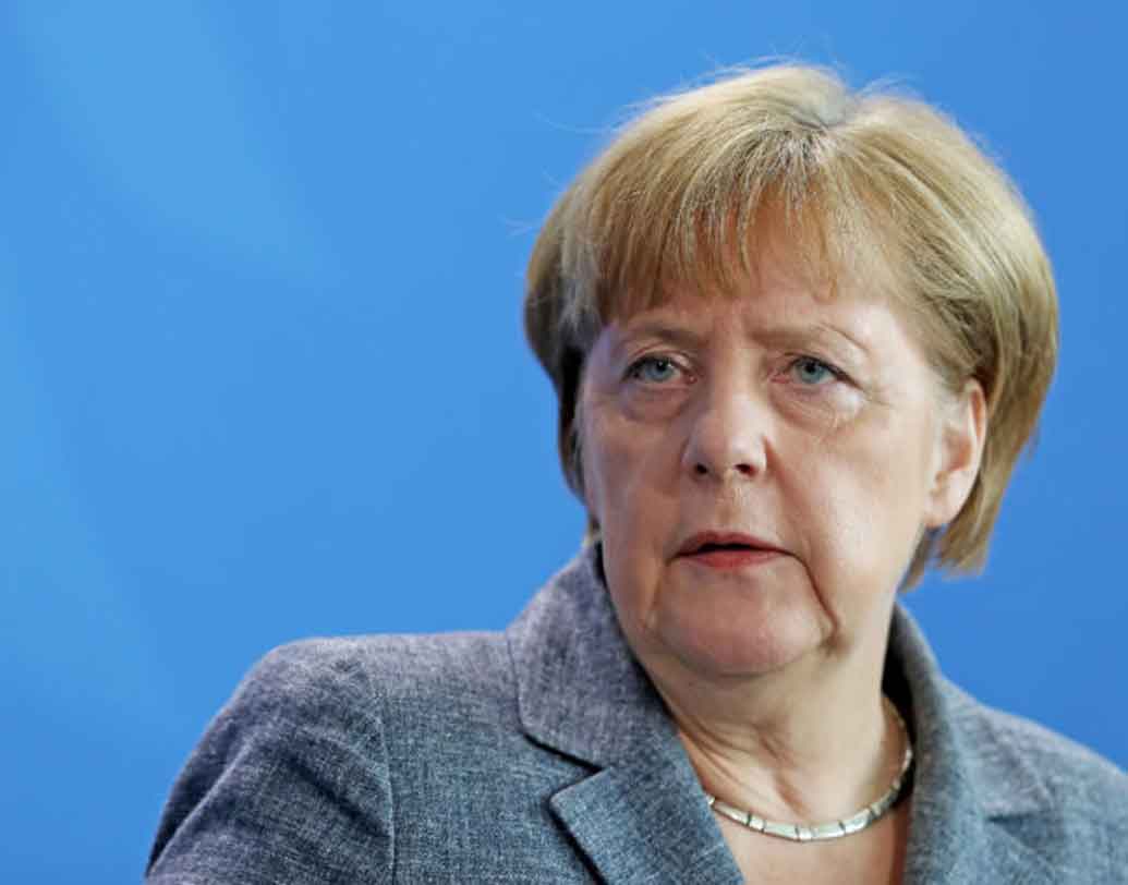 তালিকার শীর্ষে রয়েছেন জার্মান চ্যান্সেলর অ্যাঙ্গেলা মের্কেল। এ নিয়ে মোট ১২ বার শীর্ষস্থানে রয়েছে তাঁর নাম।