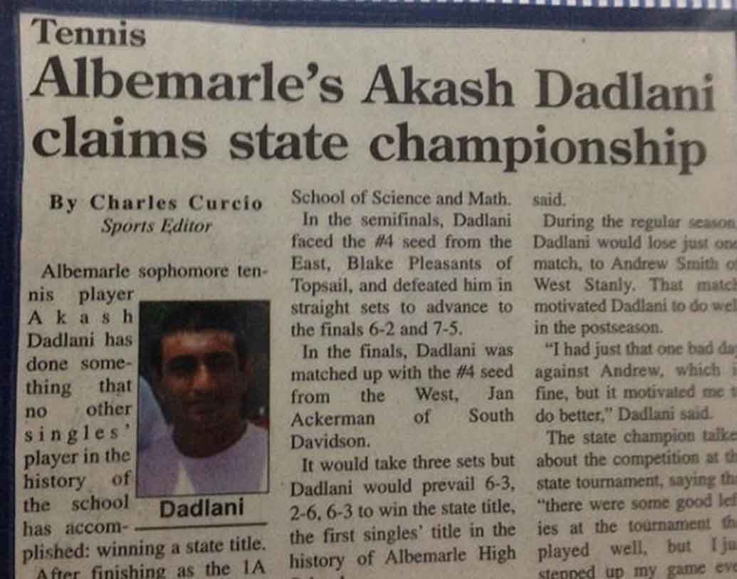 টেক্সাসে থাকাকালীন তিনি একজন টেনিস খেলোয়া়ড়ও ছিলেন। ২০০৯ সালে ‘টেনিস স্টেট চ্যাম্পিয়নশিপ টেক্সাস’ টুর্নামেন্টটি জিতেছিলেন বিগবস ১১-র এই প্রতিযোগী।