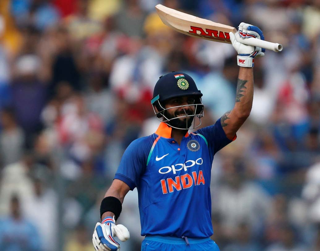 স্ট্রাইক রেটের নিরিখেও অনেক কিংবদন্তিকে পিছনে ফেলে দিয়েছেন কোহালি। ২০০ ওয়ান ডে-র পর কোহালির স্ট্রাইক রেট ছিল ৯১.৫৪। সেখানে ২০০ ওয়ান ডে-র শেষে সচিনের স্ট্রাইক রেট ছিল ৮৫.৬১, লারার স্ট্রাইক রেট ছিল ৭৮.৪৭ এবং সৌরভের ছিল ৭৩.৭০।