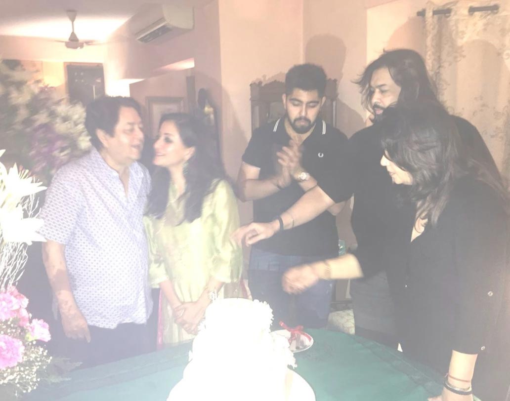 সুচিত্রা সেনের নাতনি, মুনমুন সেনের বড় মেয়ে। ফ্যাশন আইকন-অভিনেত্রী-গ্ল্যামার গার্ল রাইমা সেনের জন্মদিন।