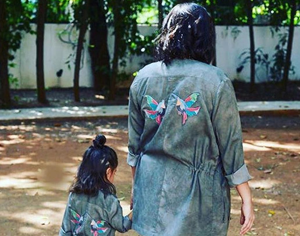 বি-টাউনের এই স্টারকিডের ছবিও কিন্তু সোশ্যাল মিডিয়ায় ভাইরাল।