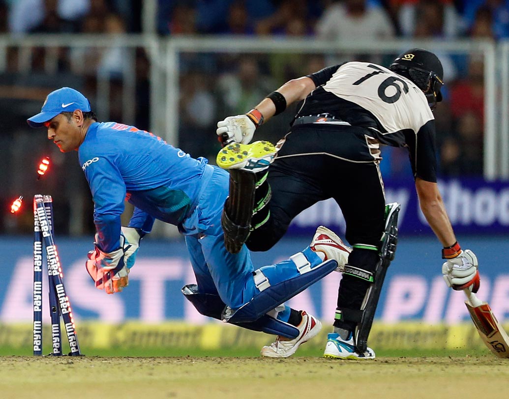 শুধু ব্যাট বা বল হাতেই নয়, ভারতীয় বিগ্রেডের অনবদ্য ফিল্ডিং ভারতের এই জয়ের অন্যতম প্রধান কারণ।