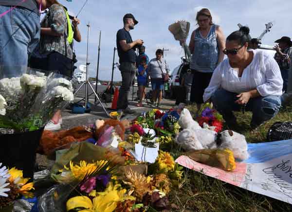 বায়ুসেনার গাফিলতি, তাই হাতে বন্দুক