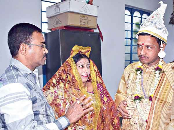 দম্পতি: পুরুলিয়া শহরে। নিজস্ব চিত্র