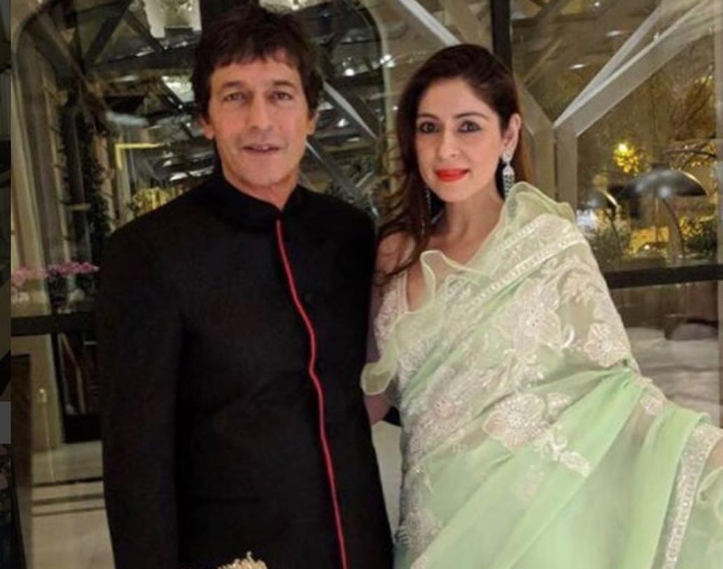 চাঙ্কি পাণ্ডে ও তাঁর স্ত্রী ভাবনার একমাত্র মেয়ে অনন্যা।মুম্বইয়ের ধীরুভাই অম্বানী ইন্টারন্যাশনাল স্কুল থেকে গ্র্যাজুয়েট অনন্যা এক জন ব্যালে ডান্সারও বটে। কয়েকদিন আগেই প্যারিসের বিখ্যাত ‘লা ব্যাল ডেস’ অনুষ্ঠানে যোগ দিয়েছিলেন তিনি।