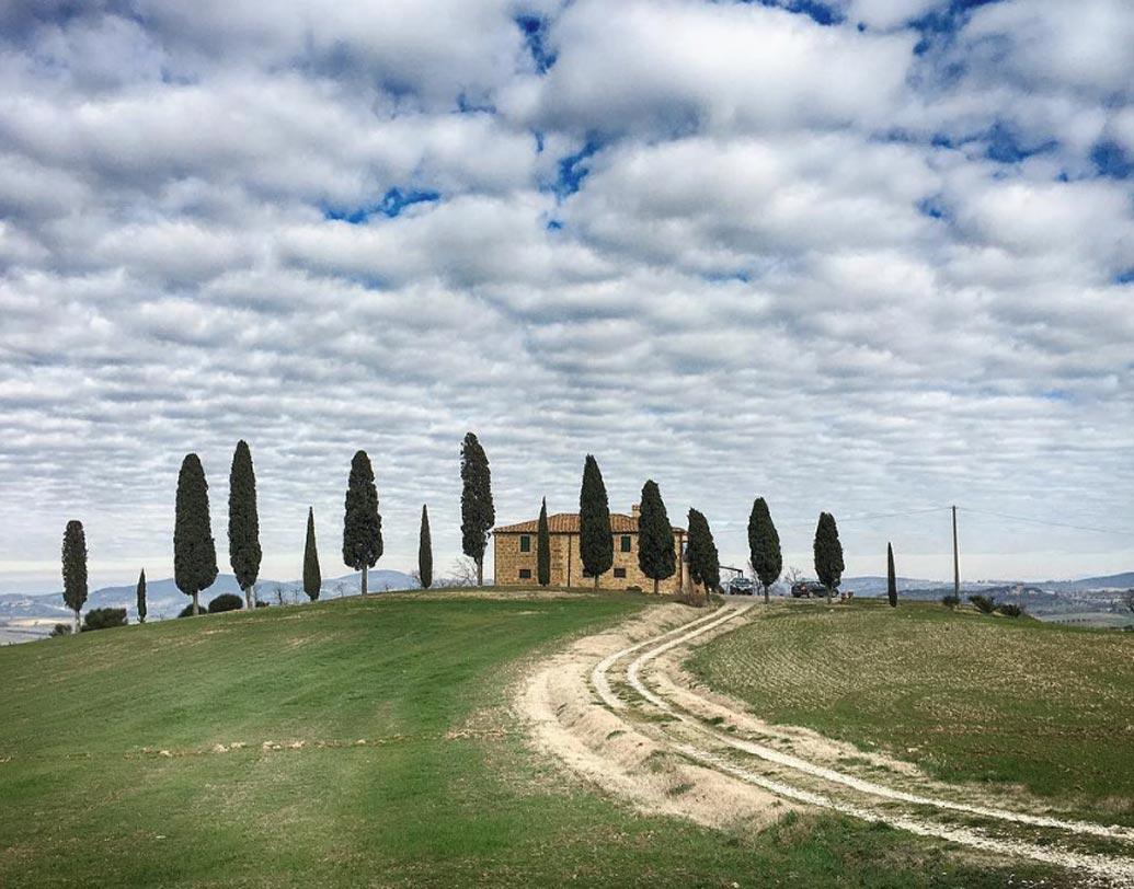 শোনা যাচ্ছে, আগামী ১২ ডিসেম্বর পাঞ্জাবি মতে বিয়ে। আগামী ২৬ ডিসেম্বর মুম্বইতে গ্র্যান্ড রিসেপশন হবে।