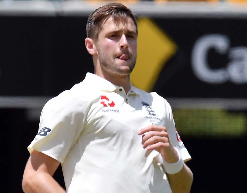 ক্রিস ওকস: ইংল্যান্ডের এই অলরাউন্ডারের দিকে নজর আছে অনেক আইপিএল দলেরই। কেকেআর ছাড়লেই নিলামে ওকসকে নিতে ঝাঁপাবে দলগুলি। এ বারেও তাই ওকসকে রেখেই সম্ভবত দল সাজাতে চাইবে কেকেআর।