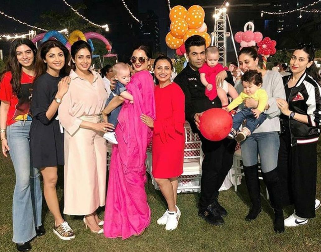 আদিরার জন্মদিনে এক টুকরো বলিউডকে ফ্রেমবন্দি করেছেন পাপারাত্‌জিরা। রেখার কোলে খেলায় মগ্ন কর্ণ জোহরের ছেলে যশ।