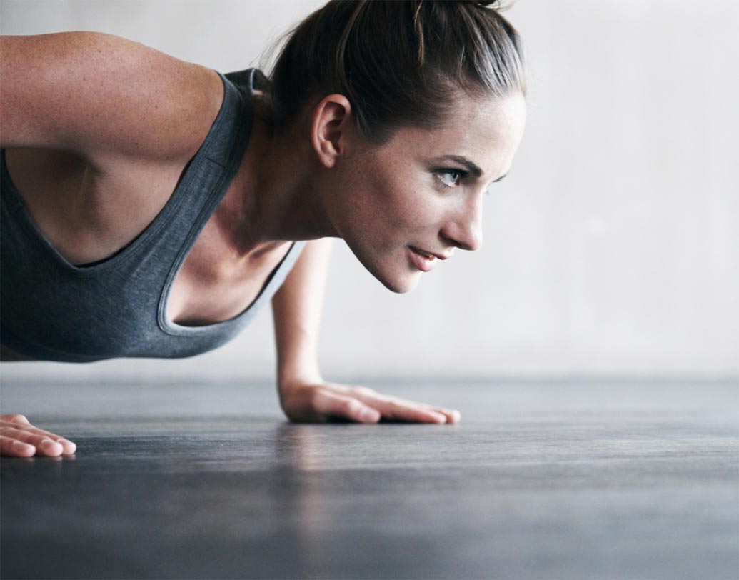 ওয়ার্কআউটের পর অবশ্যই অন্তর্বাস বদলান। এই সময় ঘাম থেকে ব্যাকটেরিয়া সংক্রমণ ও ইনফেকশনের সম্ভাবনা সবচেয়ে বেশি থাকে।