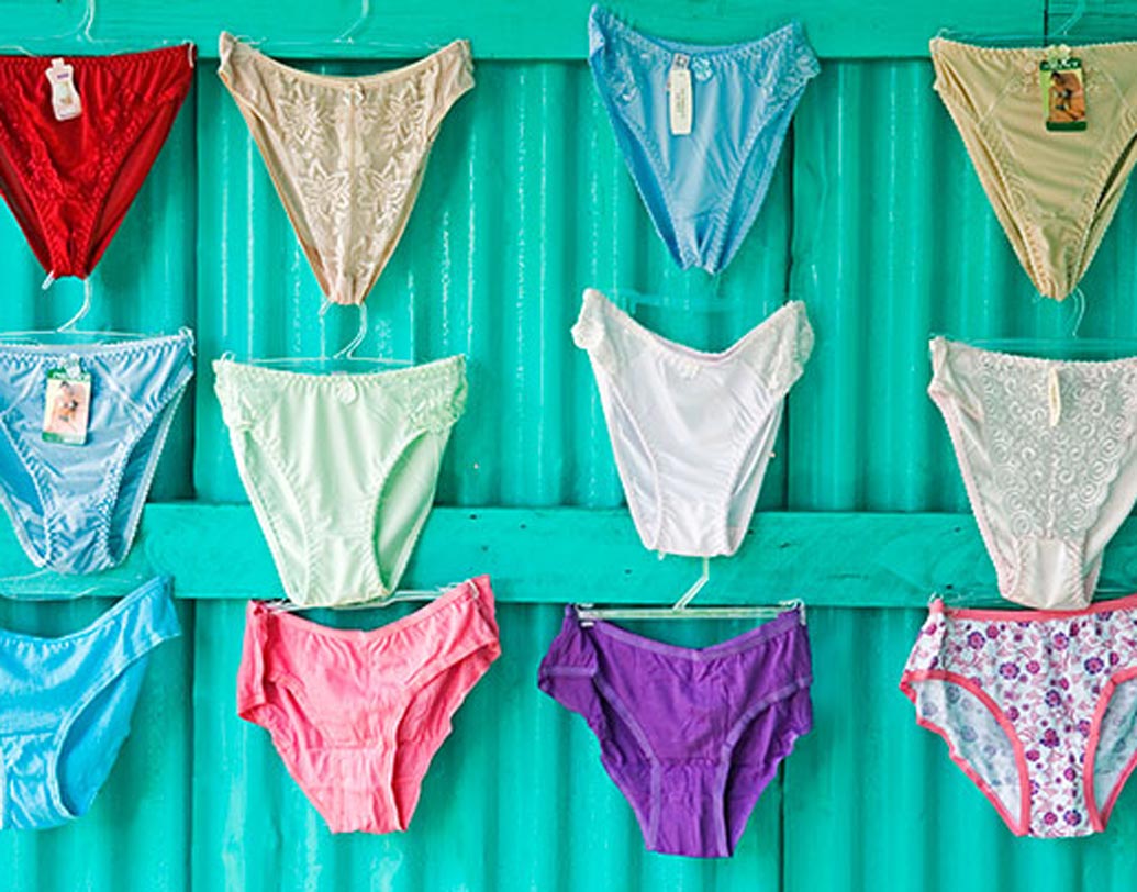 প্রতি ১-২ মাস অন্তর অবশ্যই অন্তর্বাস বদলান। না হলে ব্যকটেরিয়াল সংক্রমণের সম্ভাবনা বাড়ে।