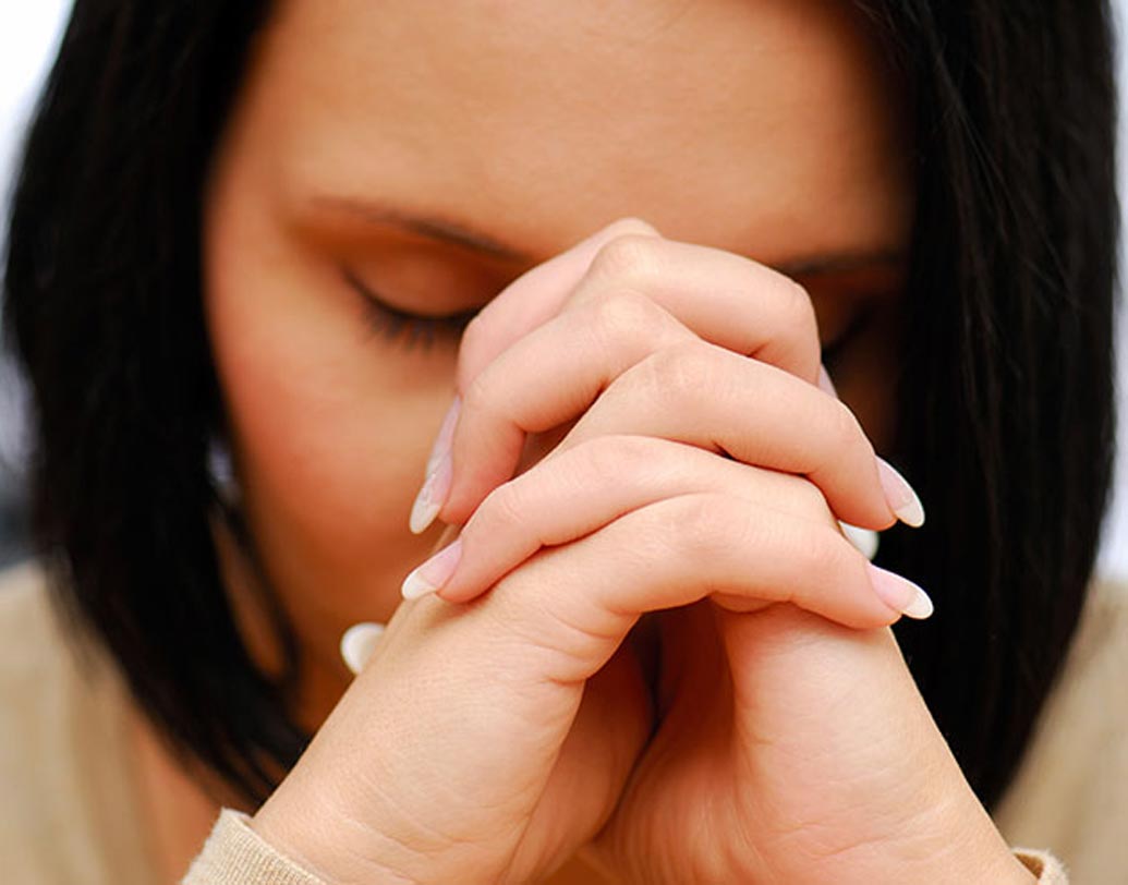 ভালবাসা নয়, আপনি কি সহানুভূতি থেকে আপনার সঙ্গীর সঙ্গে রয়েছেন? আপনি ছেড়ে চলে গেলে সঙ্গী একা হয়ে যাবেন, কষ্ট পাবেন ভেবে কি ওঁর সঙ্গে রয়েছেন?