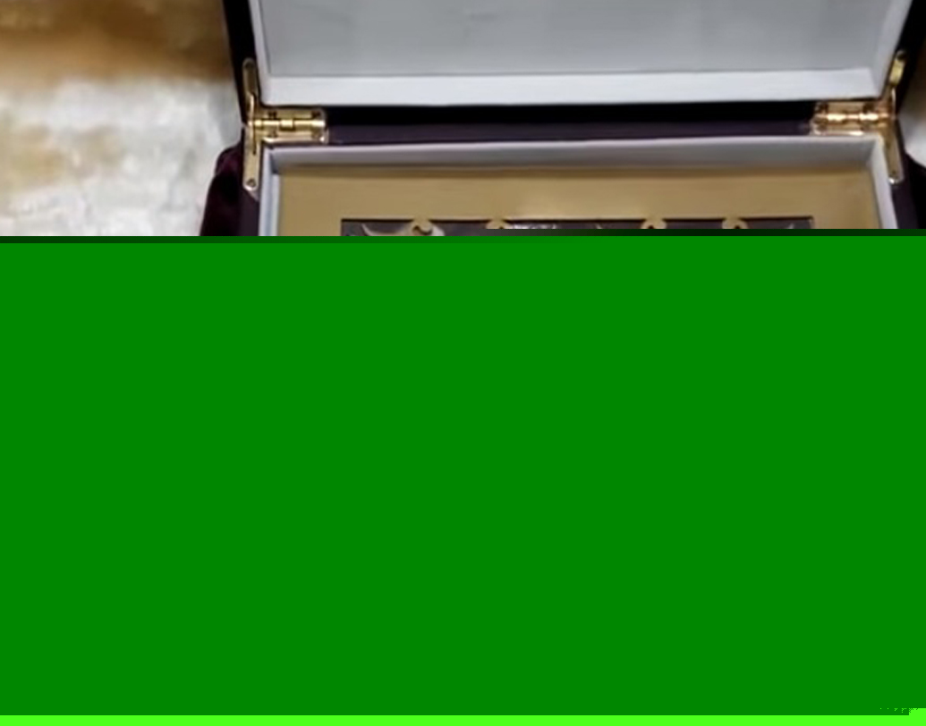 প্রতিটি কার্ডের দাম নাকি দেড় লক্ষ টাকা।