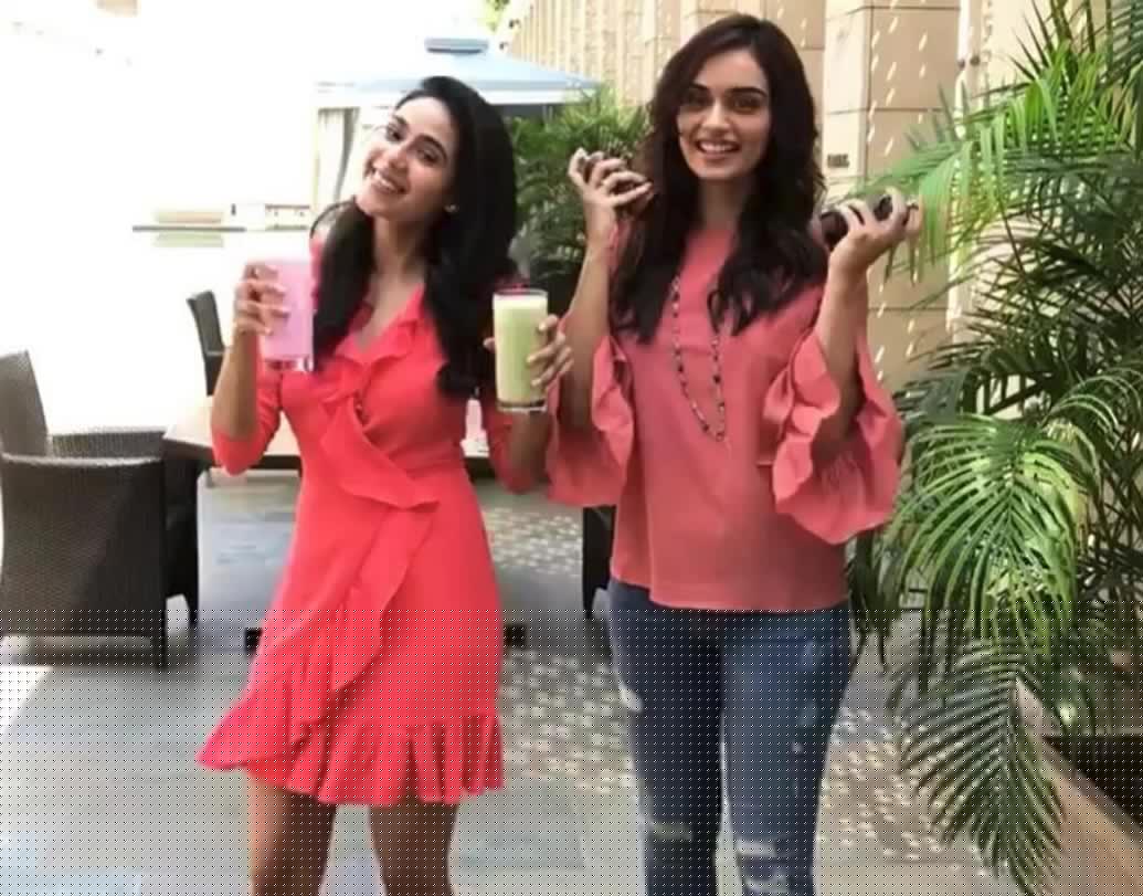 পুণের এসএনজিটি কলেজ থেকে নিউট্রিশন নিয়ে স্নাতক হন নমামী। পরে সিমবায়োসিস ইনস্টিটিউট অফ হেল্থ থেকে বিজ্ঞান বিভাগে মাস্টার্স করেন।