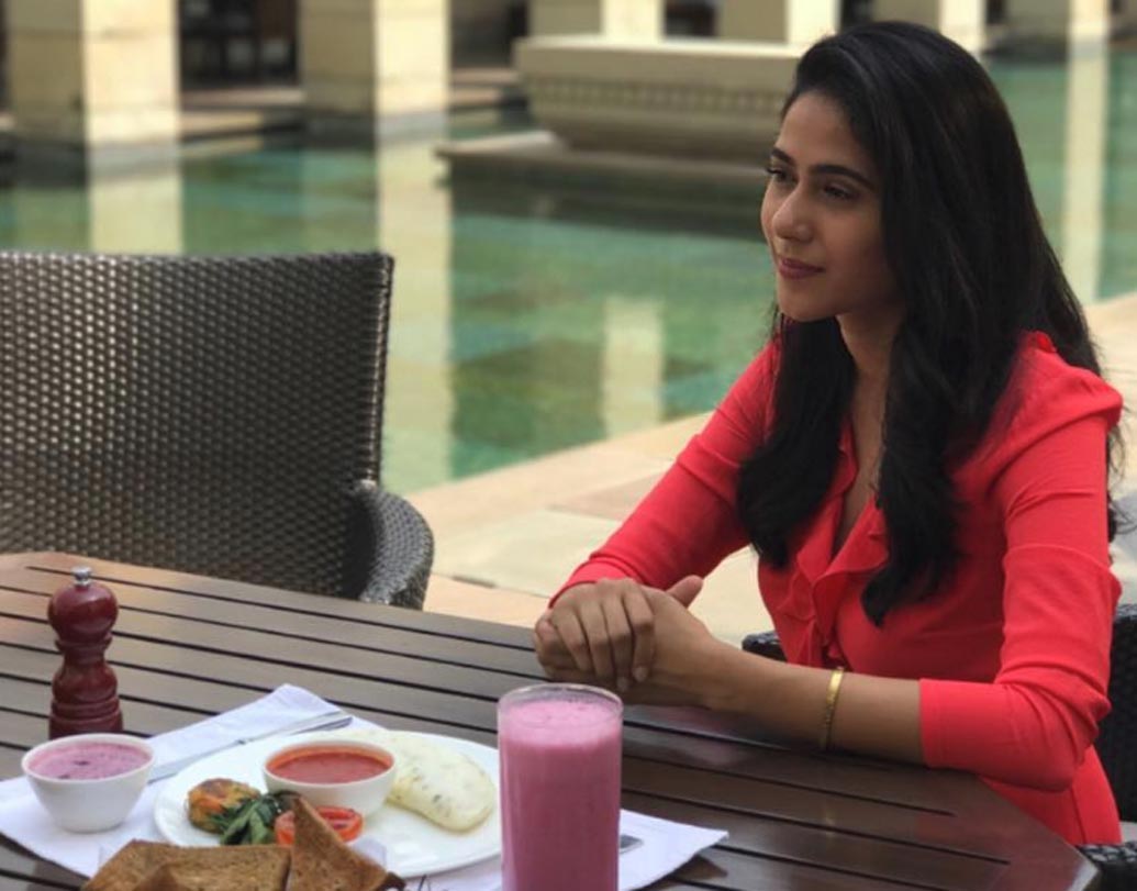 বছর ছাব্বিশের নমামী বরাবরই আত্মবিশ্বাসী। ‘নমামি লাইফ’ নামে তাঁর নিজস্ব একটি সংস্থাও রয়েছে।