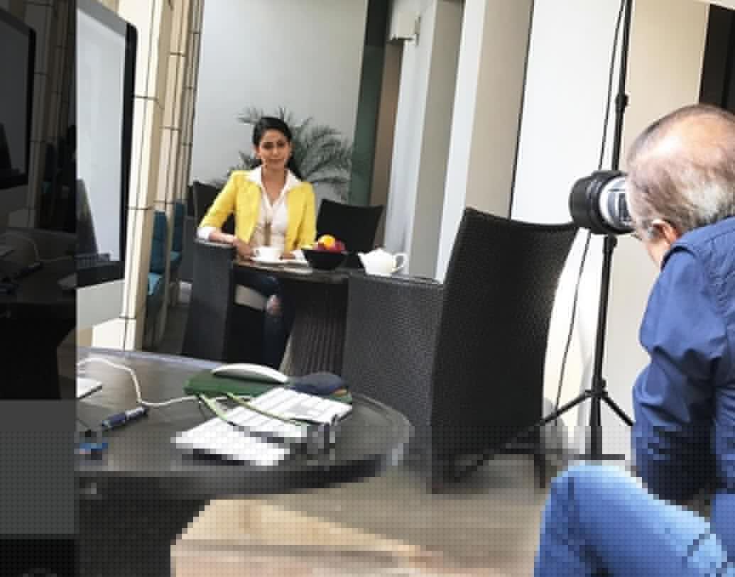 ফিট থাকার জন্য জটিল শারীরিক কসরত বা নানা রকম বিধি নিষেধে বিশ্বাস করেন না নমামী। বরং সঠিক পদ্ধতিতে ডায়েট এবং লাইফস্টাইলে কিছু পরিবর্তন আনলেই সুস্থ থাকা সম্ভব বলে মনে করেন তিনি।