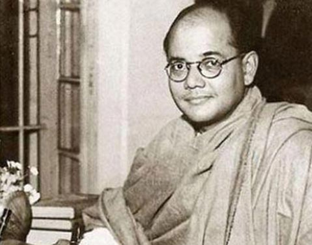 নেতাজি সুভাষচন্দ্র বসু (১৯৩৮-৩৯)। গাঁধীজির মনোনীত প্রার্থী পট্টভি সীতারামাইয়াকে হারিয়ে সভাপতি হয়েছিলেন সুভাষ।