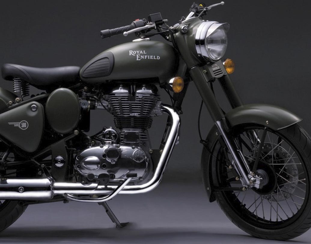 স্টাইলিস লুক, সর্বোচ্চ গতি ১৩১ কিলোমিটার প্রতি ঘণ্টা, ৪৯৯ সিসি-র ইঞ্জিন এবং মাইলেজ ৩২ কিলোমিটার প্রতি লিটার।