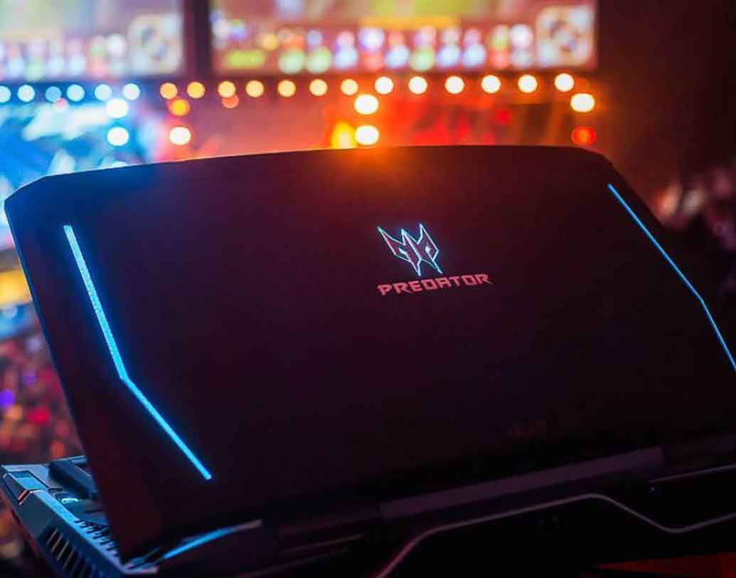 ২৫৬০X১০৮০ পিক্সেল রেজলিউশনের ইউনিক ২১ ইঞ্চি কার্ভড আইপিএস ডিসপ্লে রয়েছে এতে।