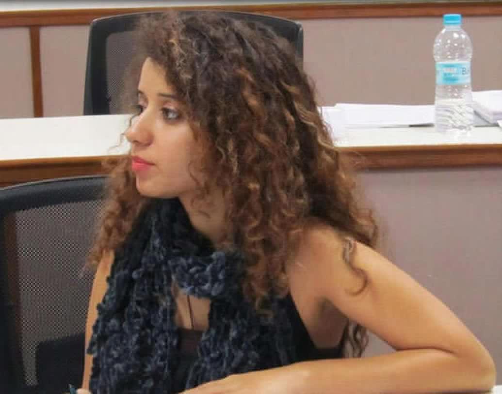 বিজেপির সুরেশ পটেল রয়েছেন তাঁর বিপক্ষে।