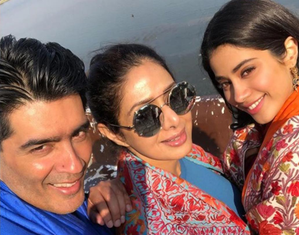 Shooting pictures of Sridevi’s daughter Janhvi Kapoor and Ishaan Khattar dgtl