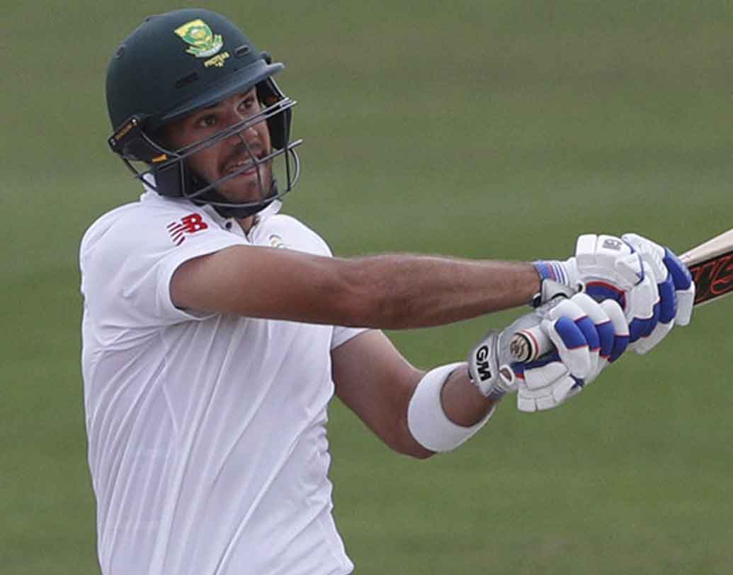 এইডেন মার্করাম: ২০১৭ সালের সেপ্টেম্বরে বাংলাদেশের বিরুদ্ধে দক্ষিণ আফ্রিকার হয়ে অভিষেক হয় মার্করামের। প্রথম ম্যাচেই ব্যাট হাতে দারুণ পারফরম্যান্স করেন এইডেন। সেঞ্চুরি করতে না পারলেও ৯৭ রানের অসাধারণ ইনিংস খেলেন তিনি।