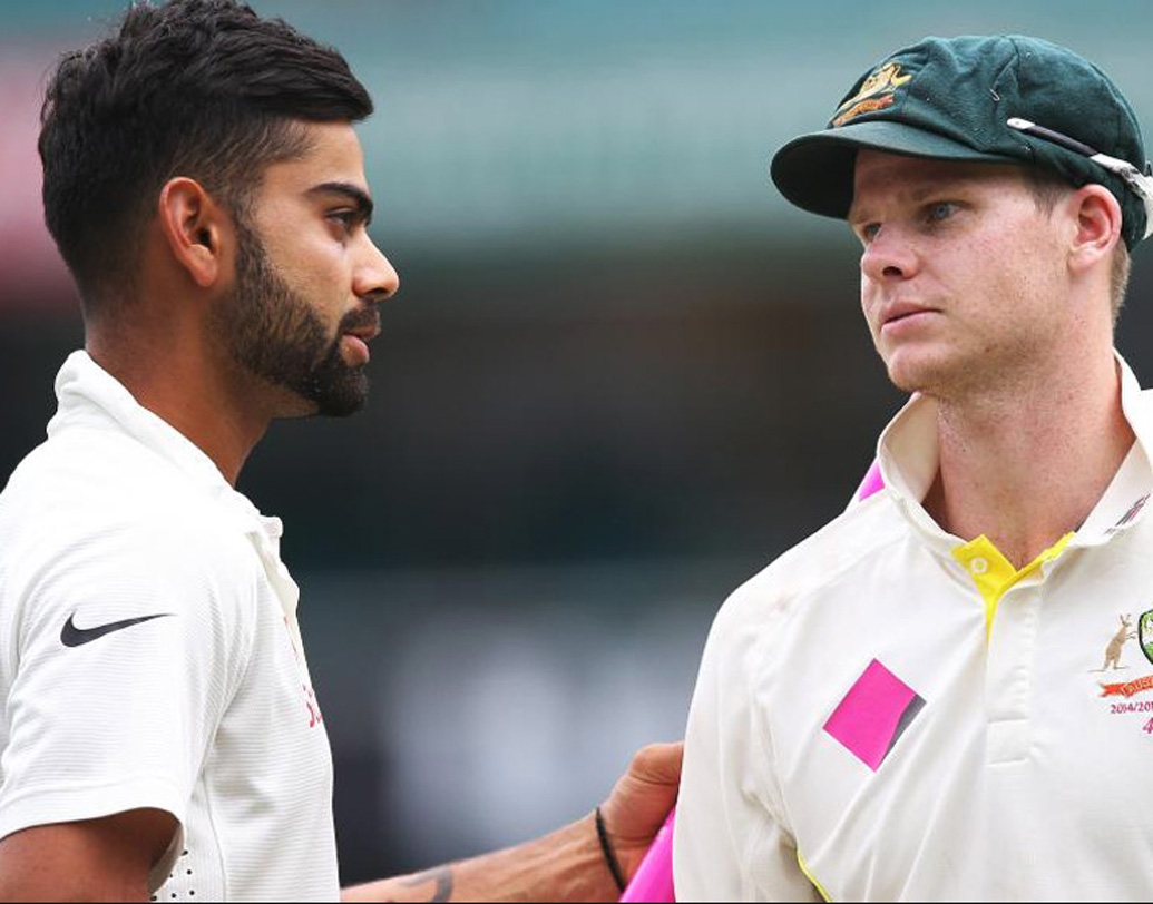 ভারতের বাইরে মোট ৩১টি টেস্ট খেলেছেন বিরাট। বিদেশের মাঠে কোহালির টেস্ট গড় ৪৫.১৩। সেখানে বিদেশের মাটিতে স্মিথের টেস্ট সংখ্যা ৩২টি। গড়ও বিরাটের থেকে বেশ ভাল। অ্যাওয়ে টেস্টে স্মিথের গড় ৫৩.৯৪।